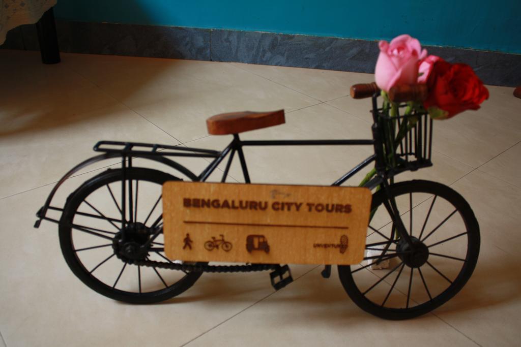 Tom'S Hotel Bangalore Exterior foto